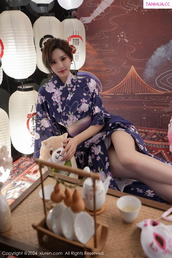 周妍希 奶瓶土肥圆 [XiuRen]高清写真图 2024.01.17 No.7975 Carol周妍希 和服美臀第10张图片